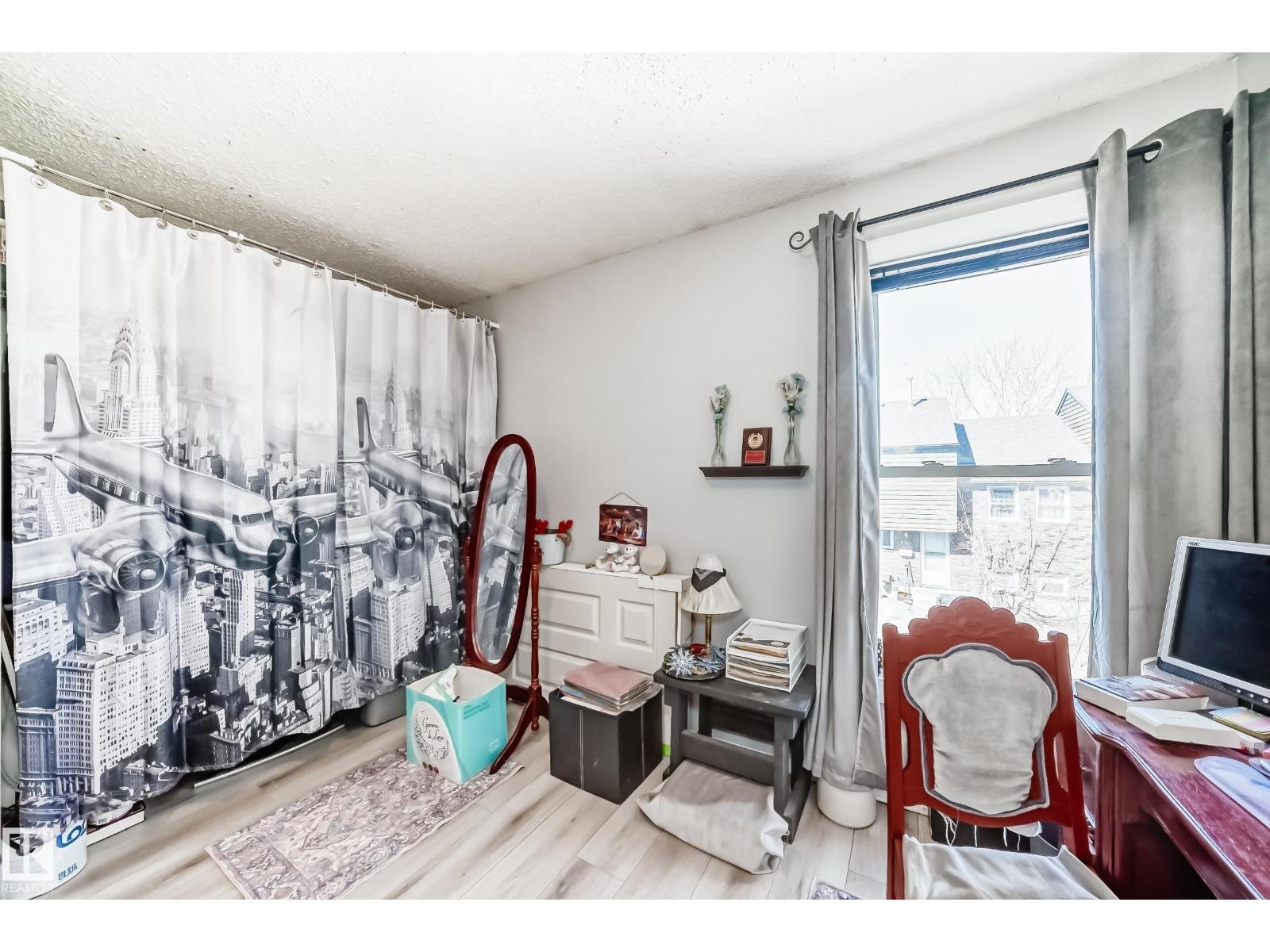 582 Abbottsfield Rd Nw, Edmonton, Alberta  T5W 4R3 - Photo 22 - E4483113