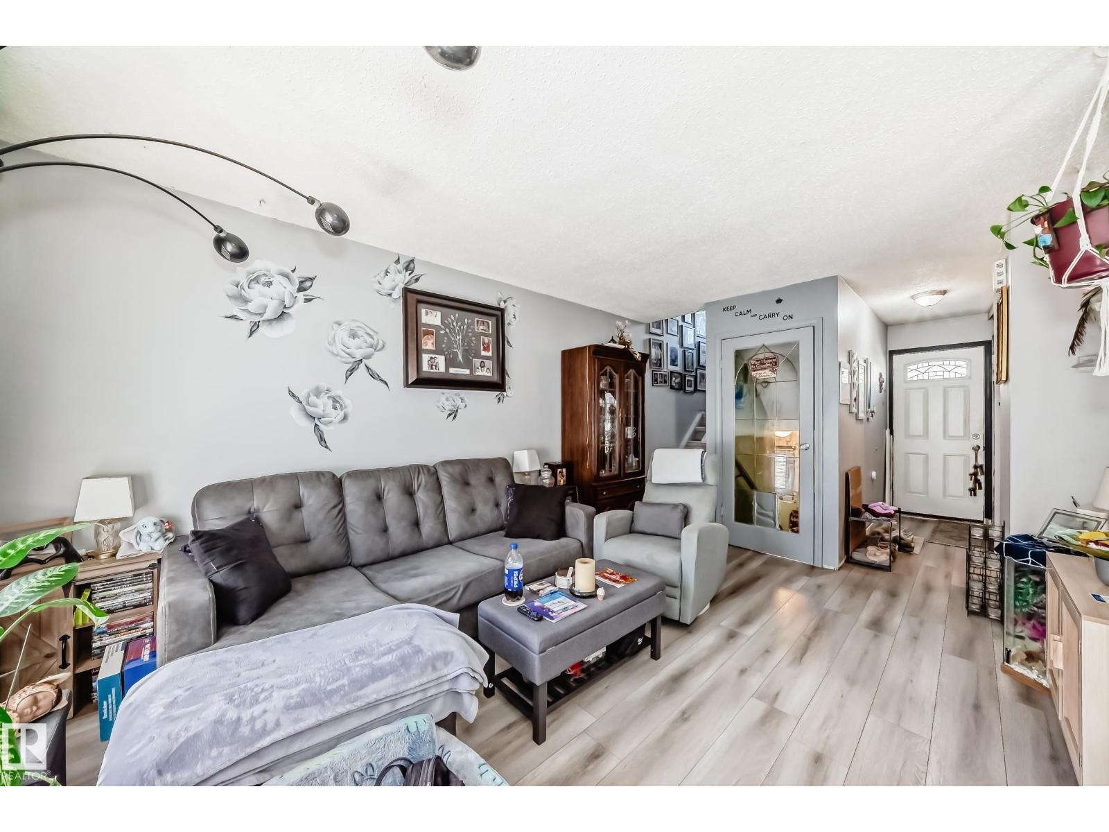 582 Abbottsfield Rd Nw, Edmonton, Alberta  T5W 4R3 - Photo 5 - E4483113