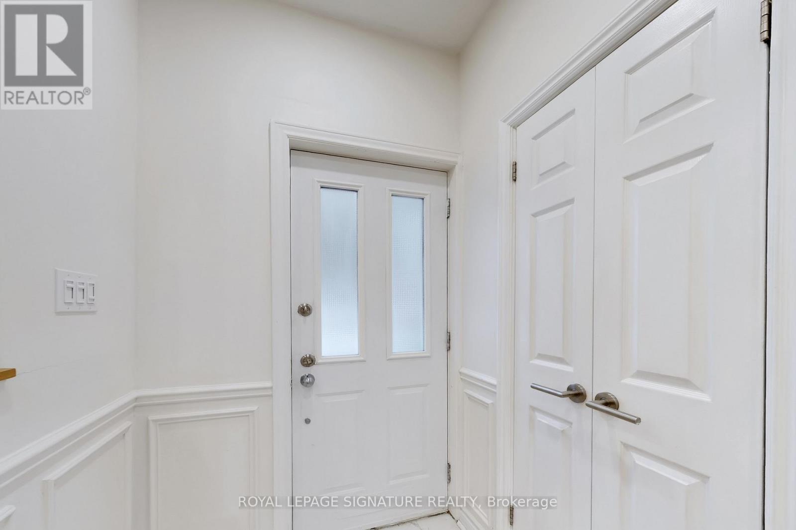 337 Glen Road, Toronto, Ontario  M4W 2X4 - Photo 12 - C13017160