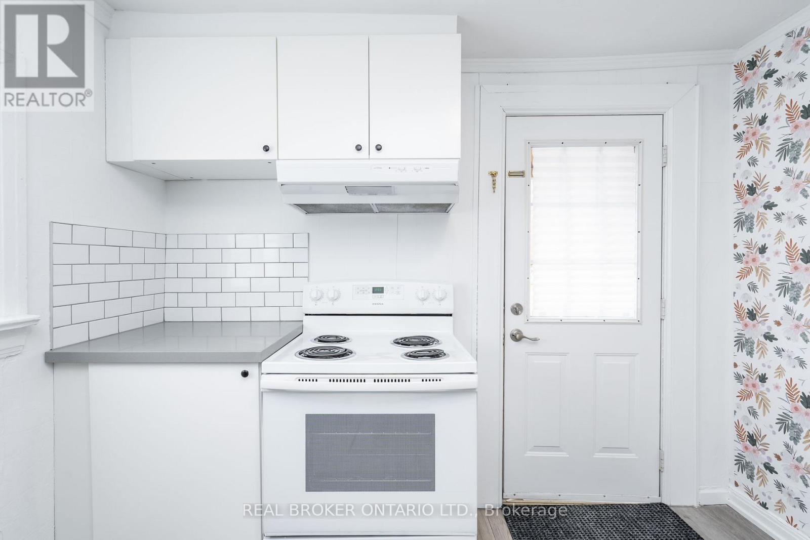 36 & 38 Bruce Street, Oshawa, Ontario  L1H 1P7 - Photo 25 - E13000708