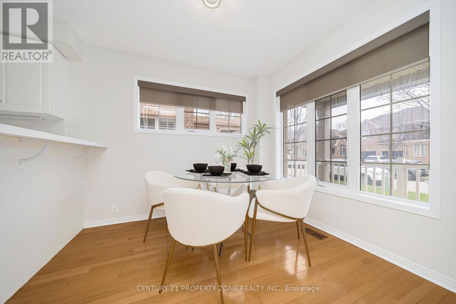 3809 Talias Crescent, Mississauga, Ontario  L5M 6L5 - Photo 5 - W13016948