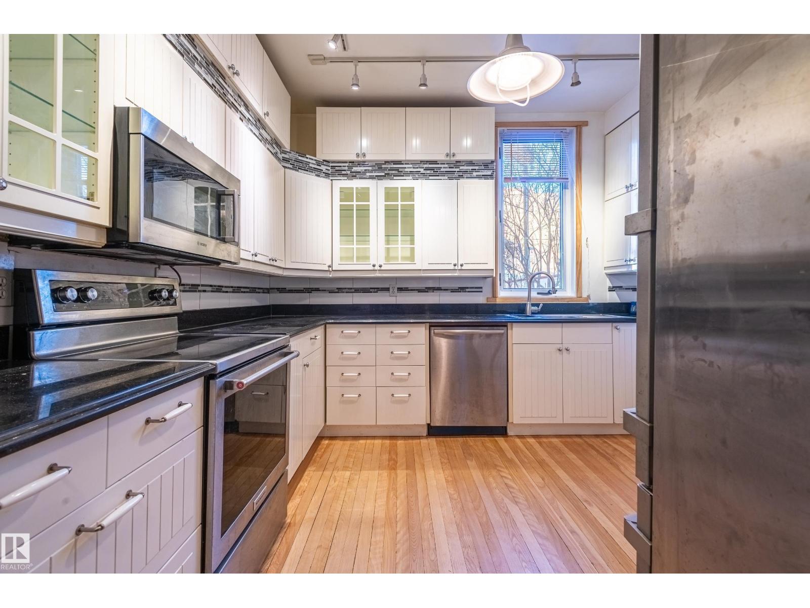 10918 81 Av Nw, Edmonton, Alberta  T6G 0S2 - Photo 20 - E4483114