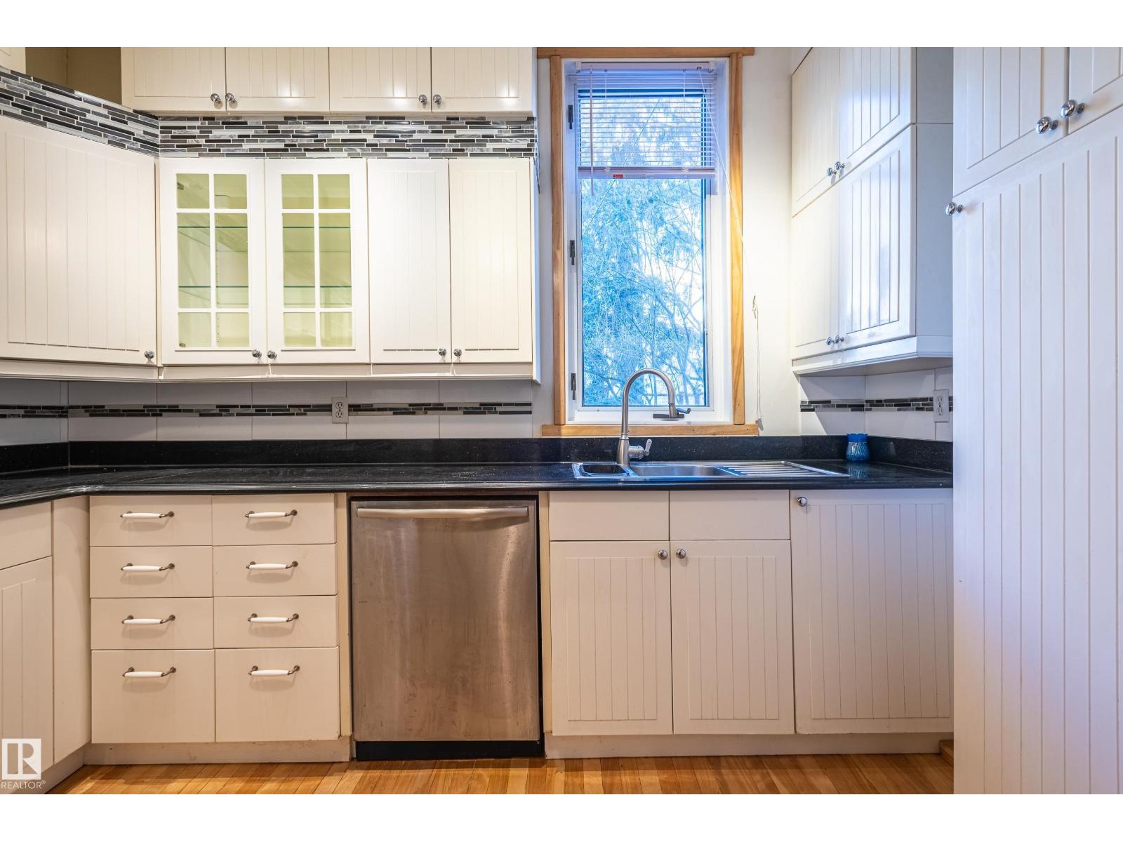 10918 81 Av Nw, Edmonton, Alberta  T6G 0S2 - Photo 23 - E4483114