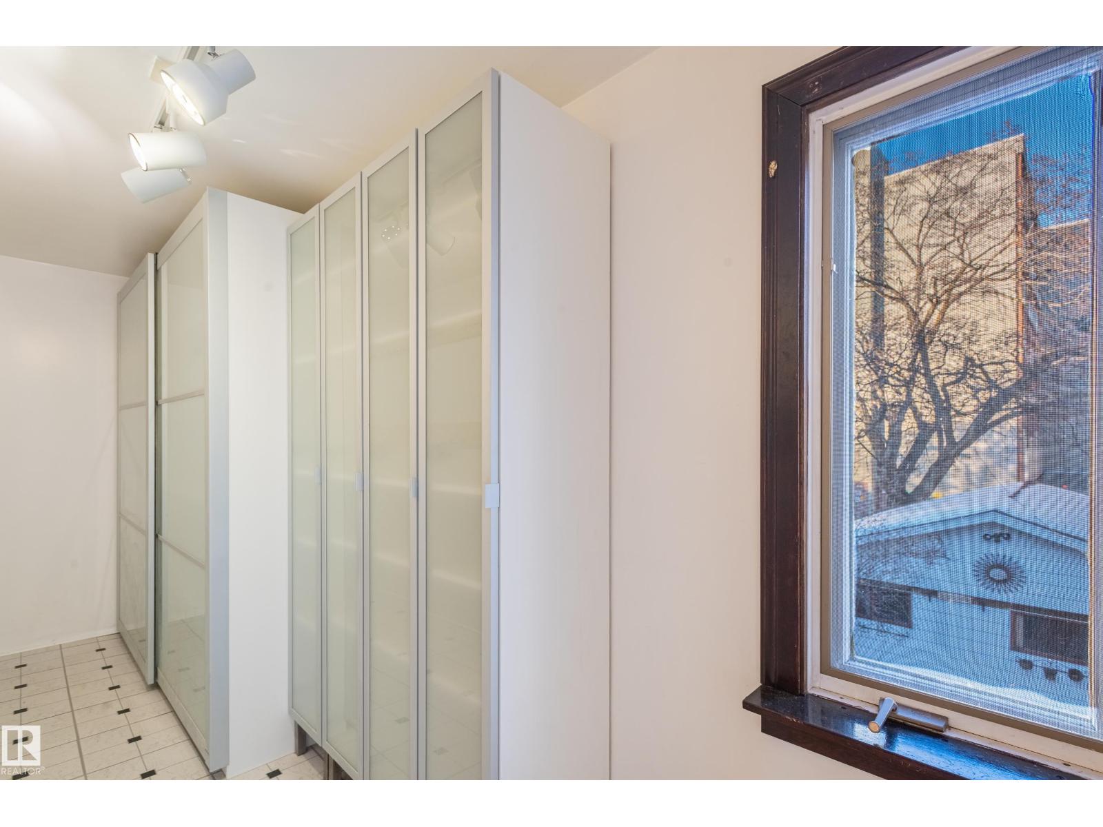 10918 81 Av Nw, Edmonton, Alberta  T6G 0S2 - Photo 44 - E4483114