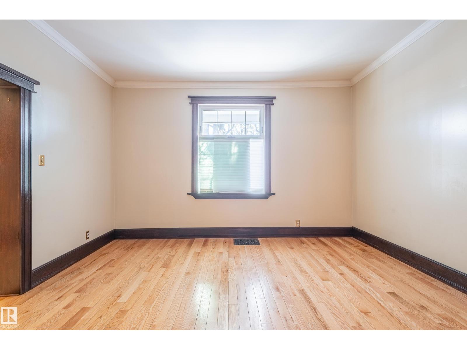 10918 81 Av Nw, Edmonton, Alberta  T6G 0S2 - Photo 9 - E4483114