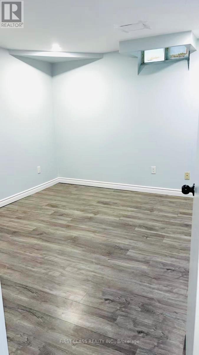 Bsmt - 96 Fieldwood Drive, Toronto, Ontario  M1V 3G4 - Photo 5 - E12905662