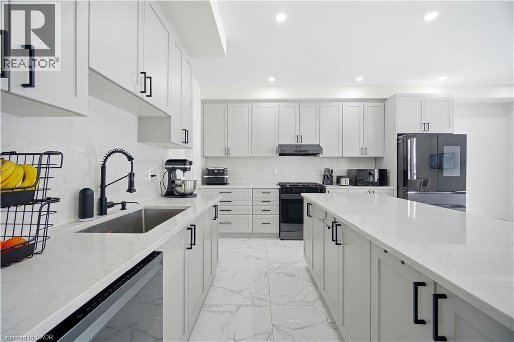 112 Bluebird Boulevard, Adjala-Tosorontio, Ontario  L0G 1W0 - Photo 15 - 40822172