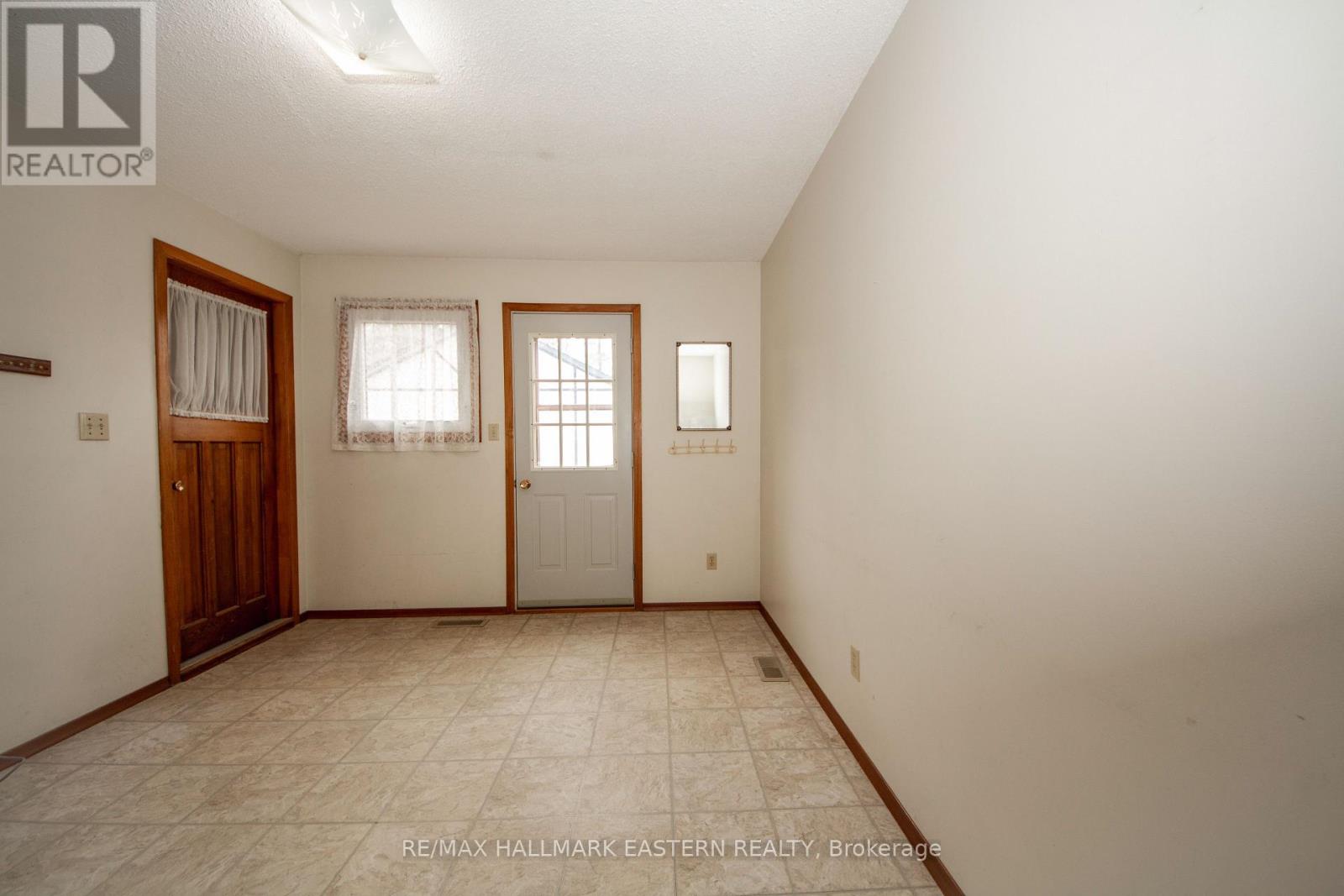 1239 7th Line, Selwyn, Ontario  K0L 2H0 - Photo 4 - X13017164