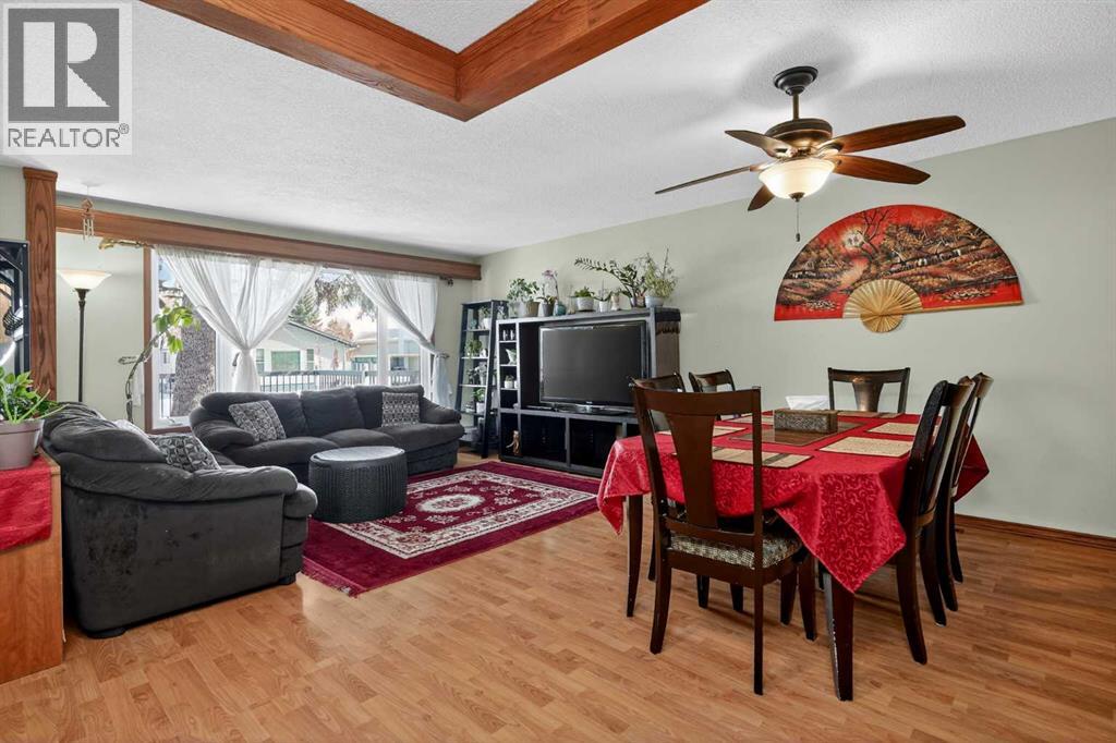 255 Penmeadows Close Se, Calgary, Alberta  T2A 3S1 - Photo 11 - A2300364