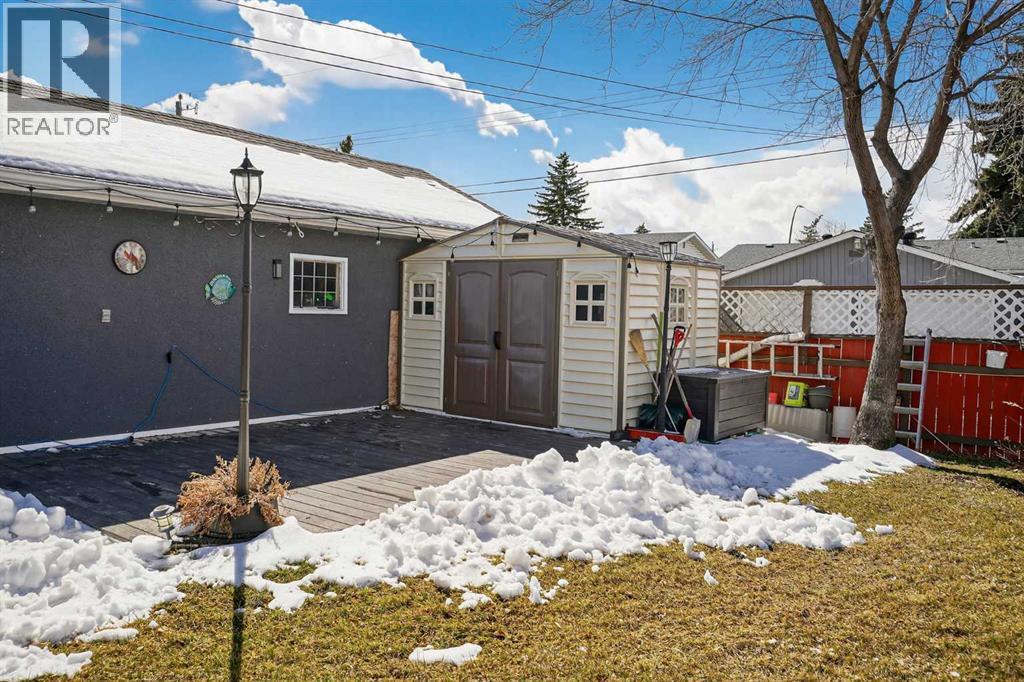 255 Penmeadows Close Se, Calgary, Alberta  T2A 3S1 - Photo 34 - A2300364