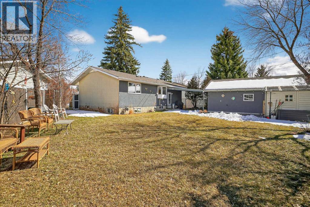 255 Penmeadows Close Se, Calgary, Alberta  T2A 3S1 - Photo 32 - A2300364