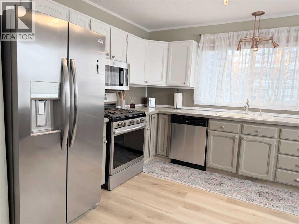 Lorem Ipsum Do, Innisfail, Alberta  T4G  - Photo 16 - DEMO29488194