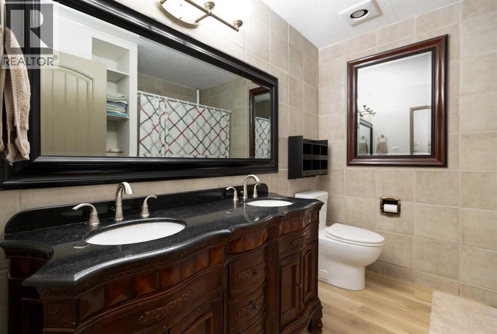 Lorem Ipsum Do, Innisfail, Alberta  T4G  - Photo 18 - DEMO29488194