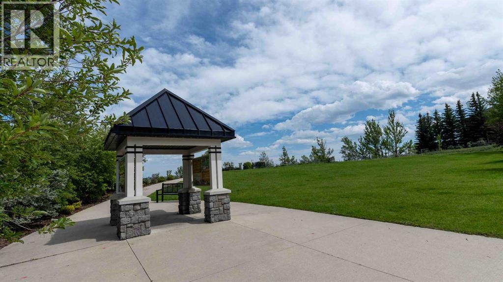 87 Kincora Drive NW, Calgary, Alberta  T3R 1L4 - Photo 4 - A2301045