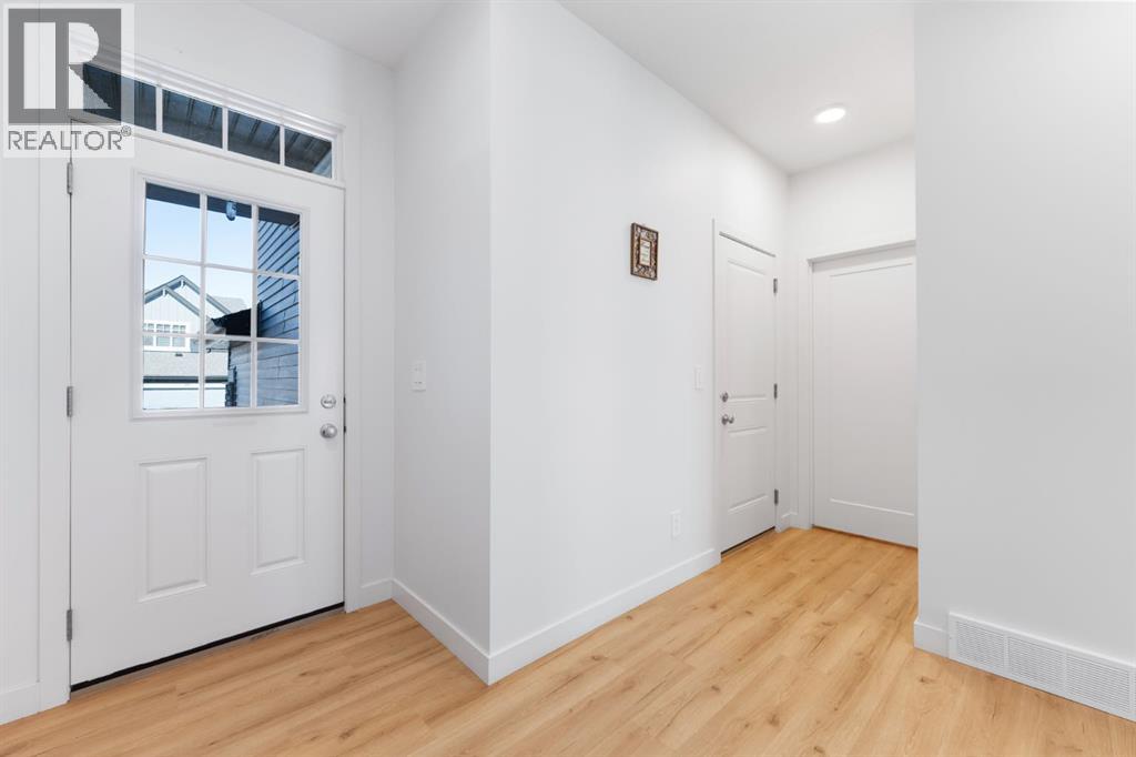 69 Mallard Grove Se, Calgary, Alberta  T3S 0E3 - Photo 4 - A2301558