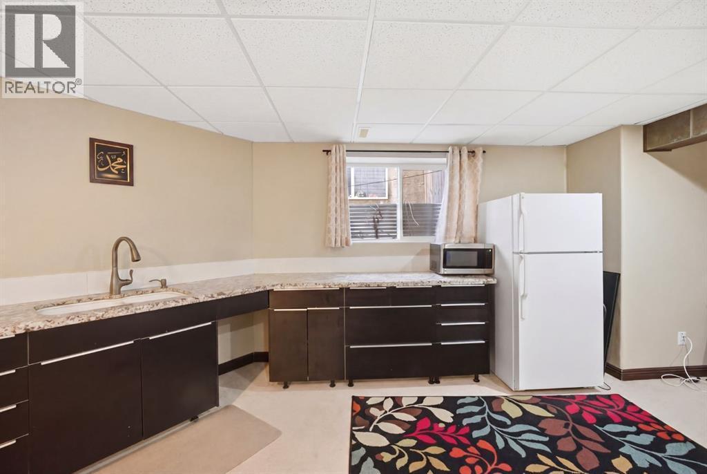 87 Kincora Drive NW, Calgary, Alberta  T3R 1L4 - Photo 35 - A2301045