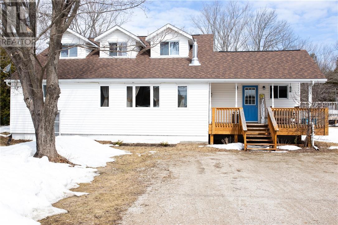 6332 Hwy 542, Mindemoya, Ontario  P0P 1S0 - Photo 1 - 2127200