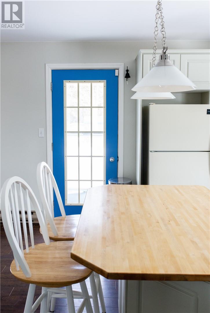 6332 Hwy 542, Mindemoya, Ontario  P0P 1S0 - Photo 15 - 2127200