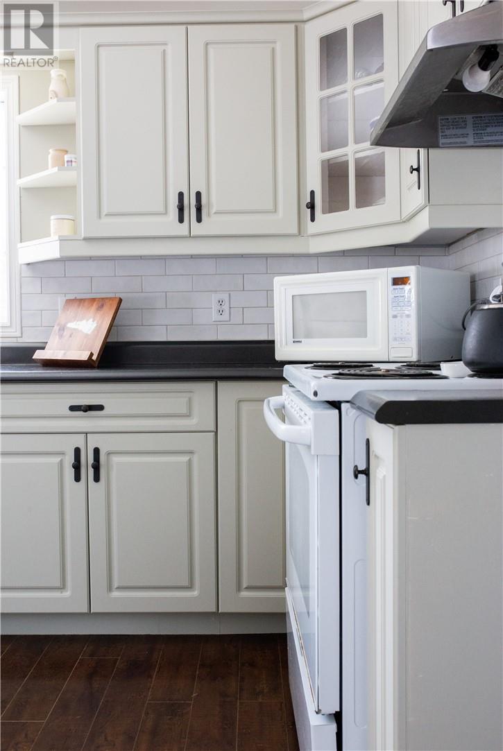 6332 Hwy 542, Mindemoya, Ontario  P0P 1S0 - Photo 16 - 2127200