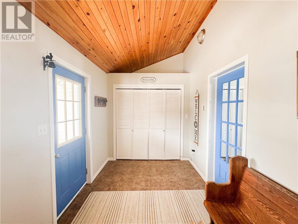 6332 Hwy 542, Mindemoya, Ontario  P0P 1S0 - Photo 8 - 2127200