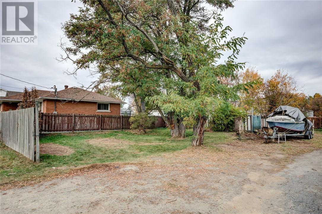 3345 Falconbridge Highway, Garson, Ontario