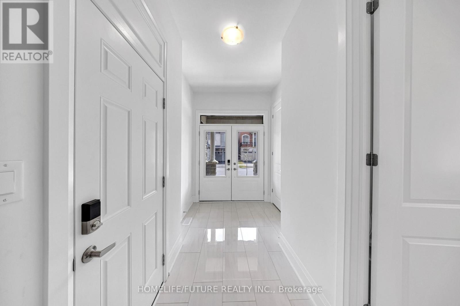 1416 Swallowtail Lane, Pickering, Ontario  L1X 0N8 - Photo 7 - E13017172