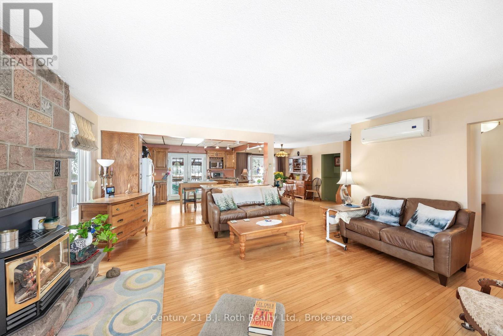 41 Brandy's Island Road, Georgian Bay, Ontario  L0K 1S0 - Photo 14 - X12722222