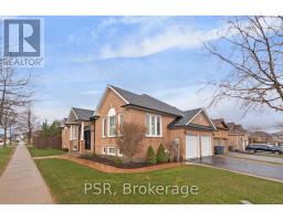 8 SOUTHBURY MANOR DRIVE, Caledon, Ontario