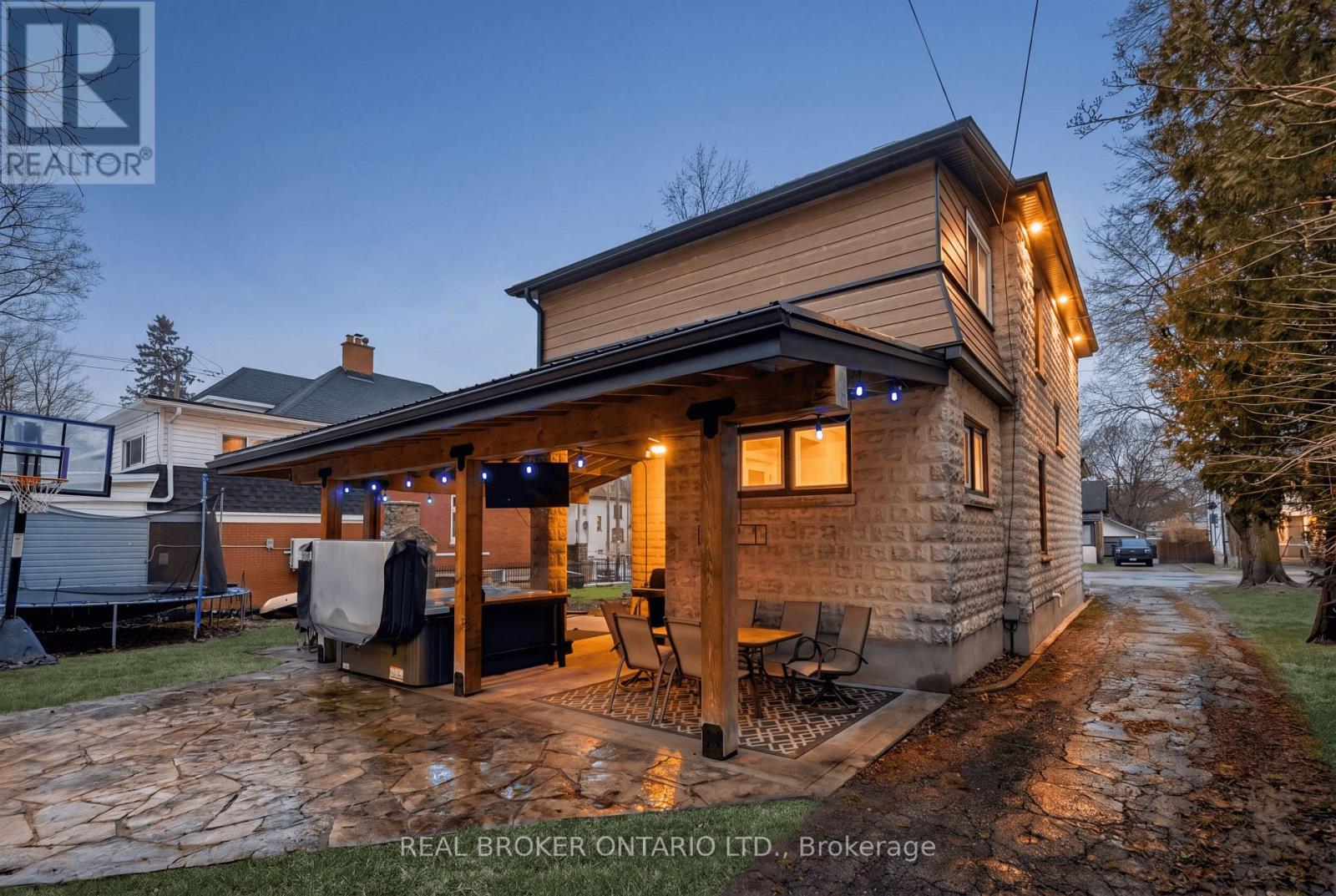 855 Hamilton Street, Cambridge, Ontario  N3H 3E7 - Photo 45 - X12903596