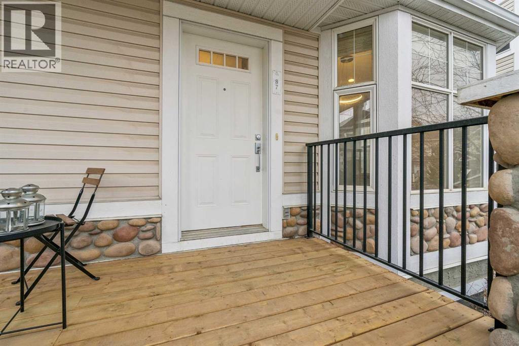 87 West Springs Lane SW, Calgary, Alberta  T3H 5W1 - Photo 4 - A2303150