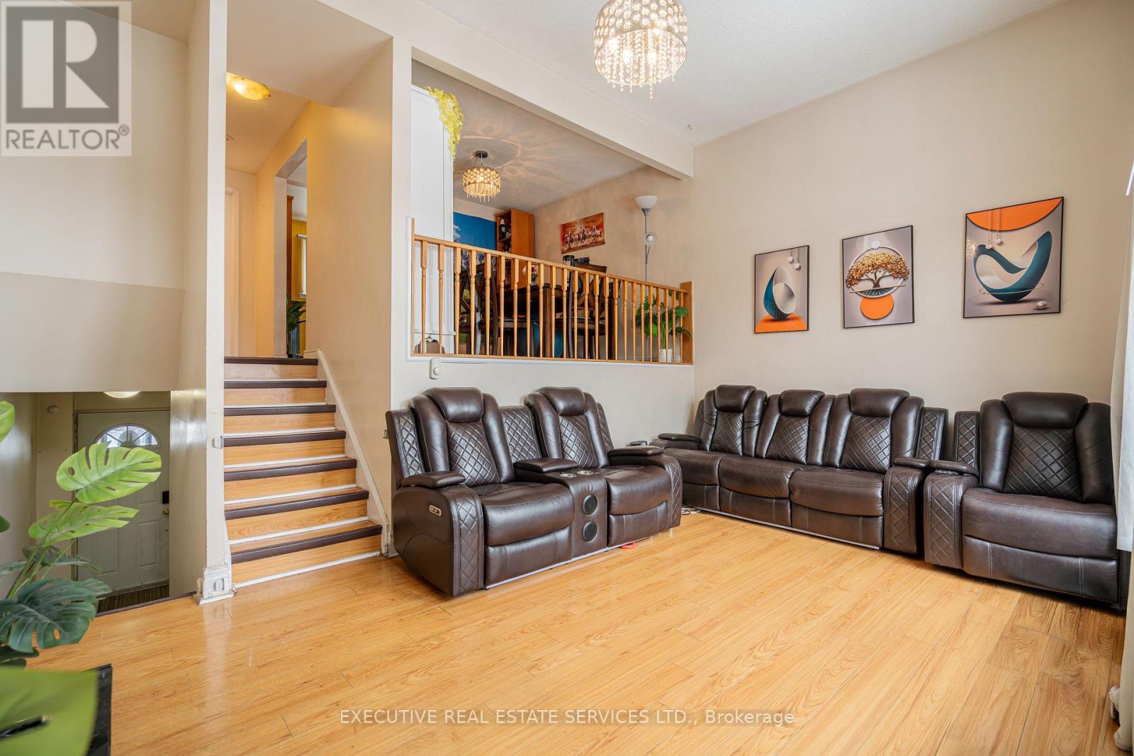 25 Briar Path N, Brampton, Ontario  L6T 2A2 - Photo 5 - W13017162