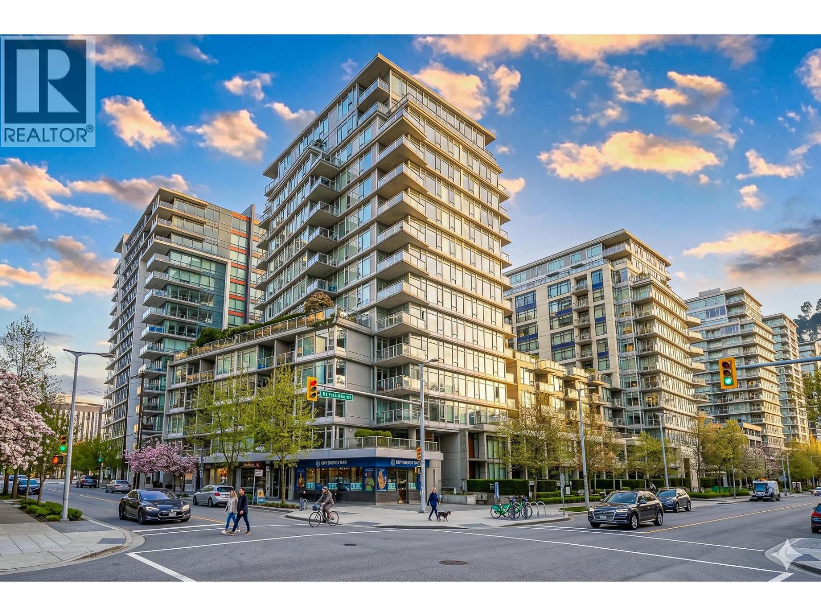 707 108 W 1st Avenue, Vancouver, British Columbia  V5Y 0H4 - Photo 1 - R3112325