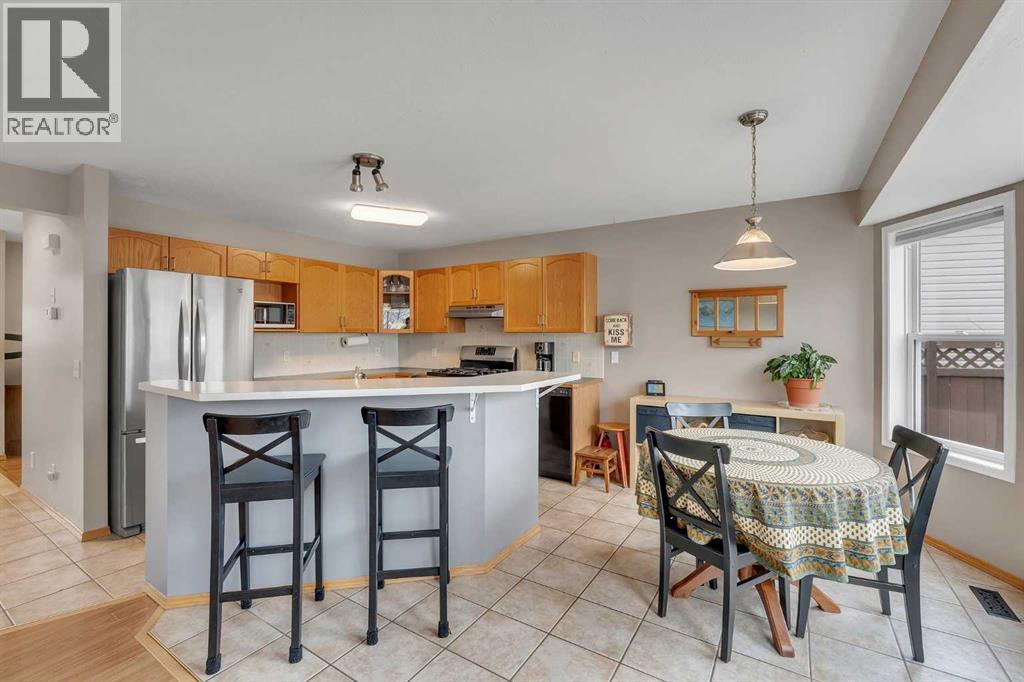 52 Covewood Green NE, Calgary, Alberta  T3K 5G5 - Photo 12 - A2296226