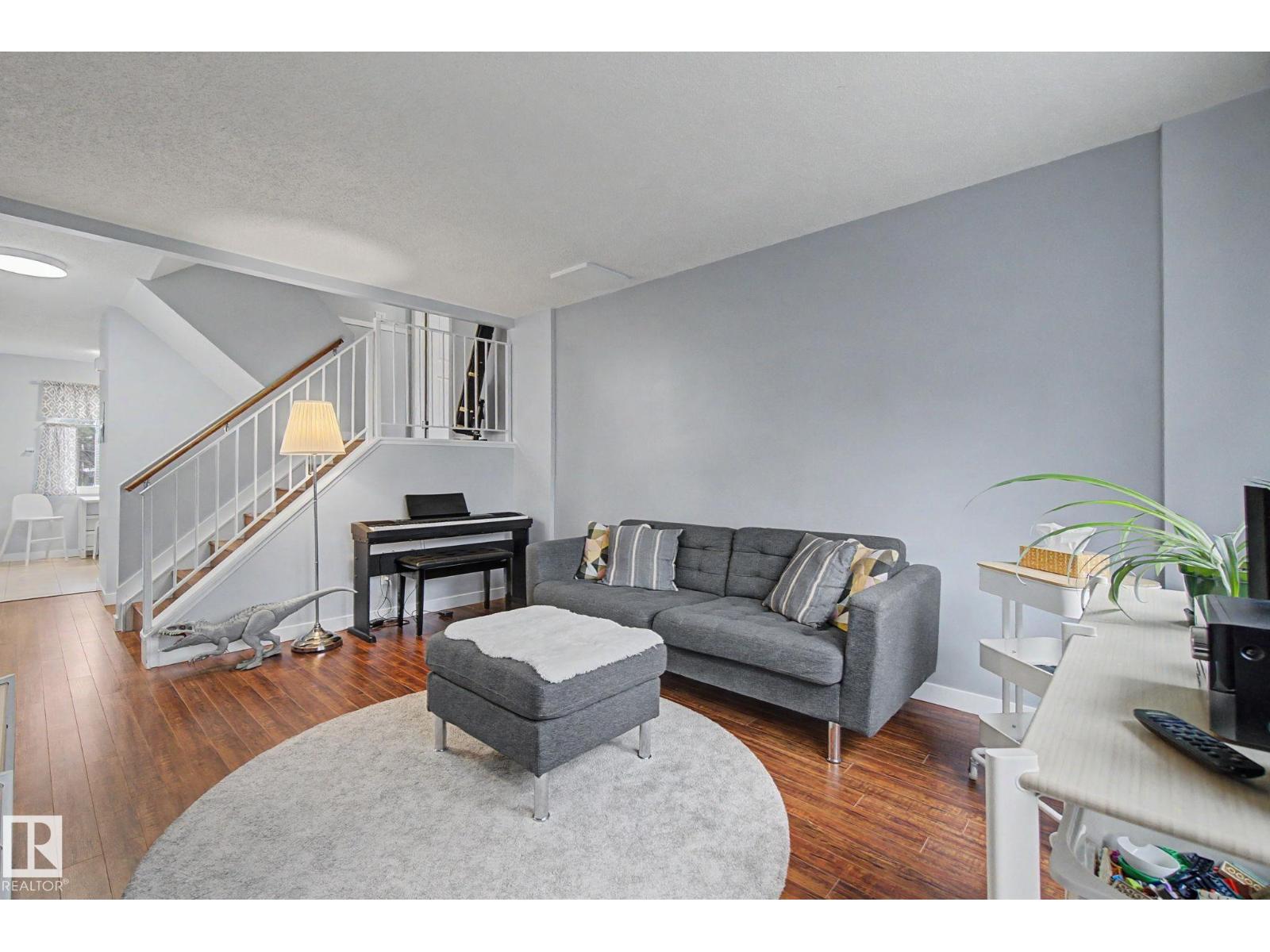 302 Morin Maze Mz Nw, Edmonton, Alberta  T6K 1V1 - Photo 4 - E4482542