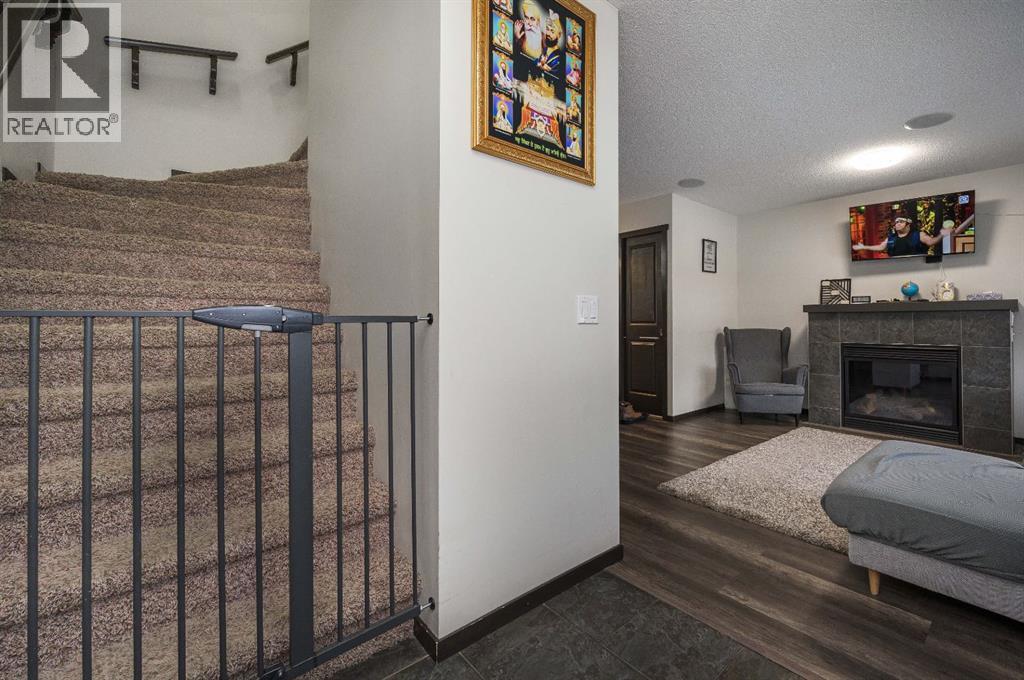 702 Panamount Boulevard NW, Calgary, Alberta  T3K 0P7 - Photo 15 - A2299325