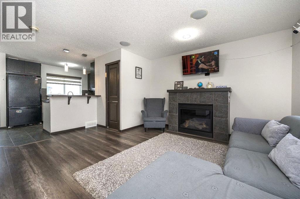 702 Panamount Boulevard NW, Calgary, Alberta  T3K 0P7 - Photo 5 - A2299325