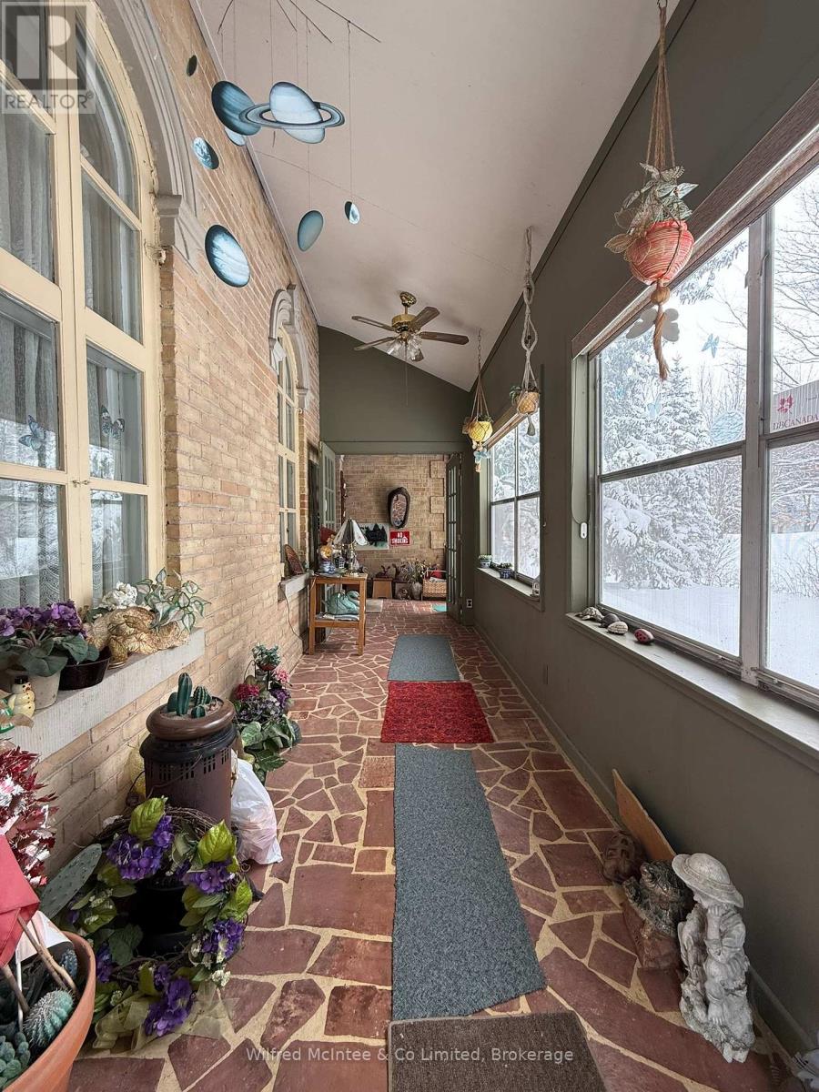 538 Queen Street N, Arran-Elderslie, Ontario  N0G 2N0 - Photo 7 - X12748070