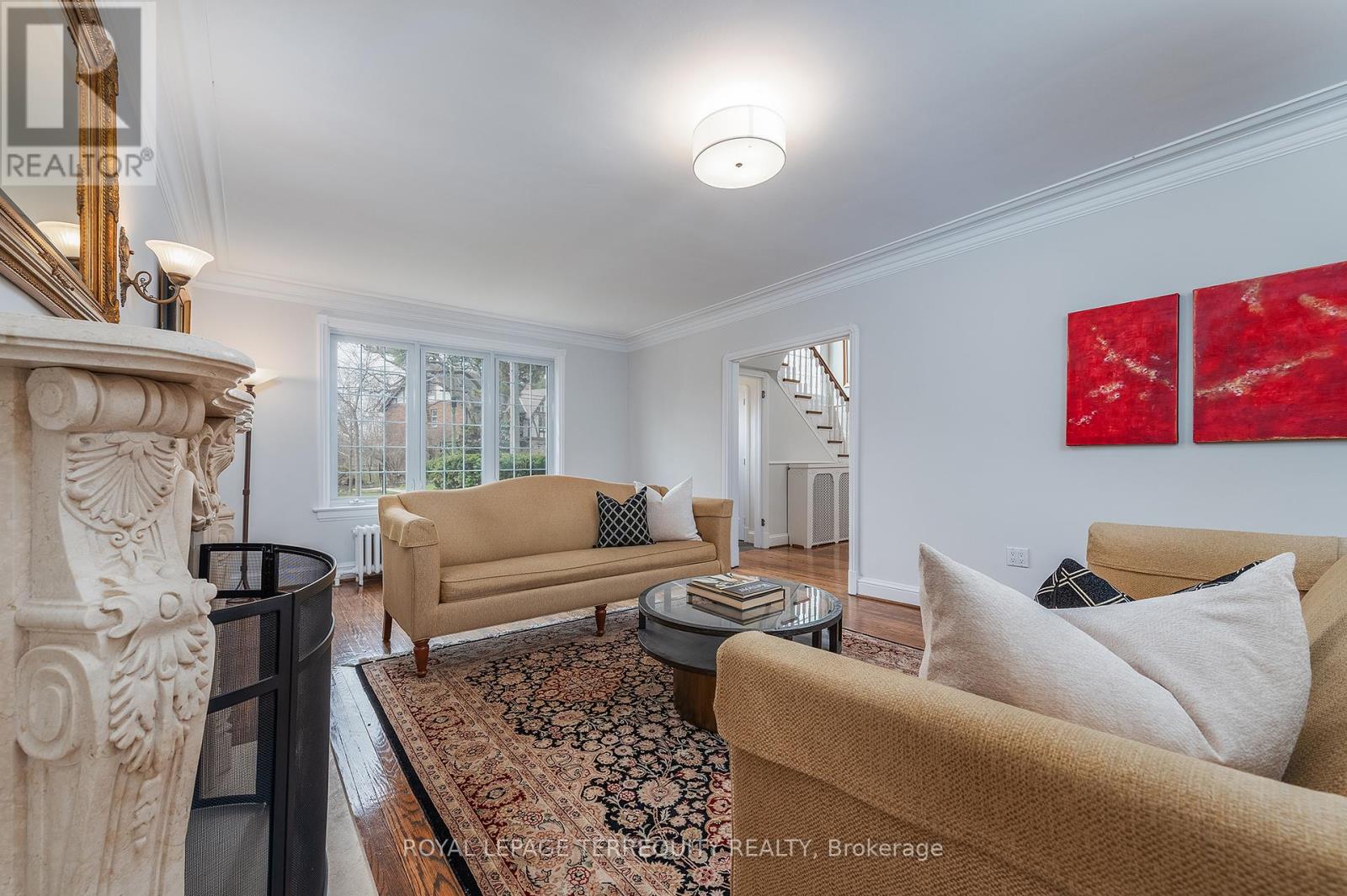 223 Riverside Drive, Toronto, Ontario  M6S 4A8 - Photo 11 - W12746380