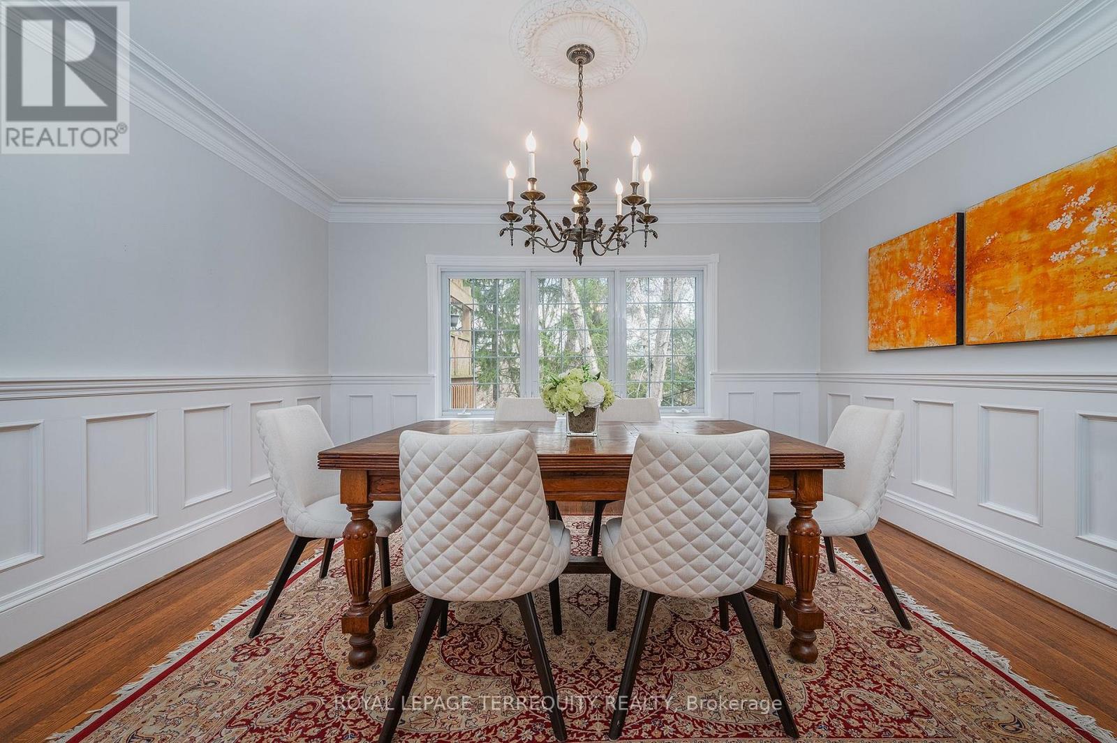 223 Riverside Drive, Toronto, Ontario  M6S 4A8 - Photo 13 - W12746380