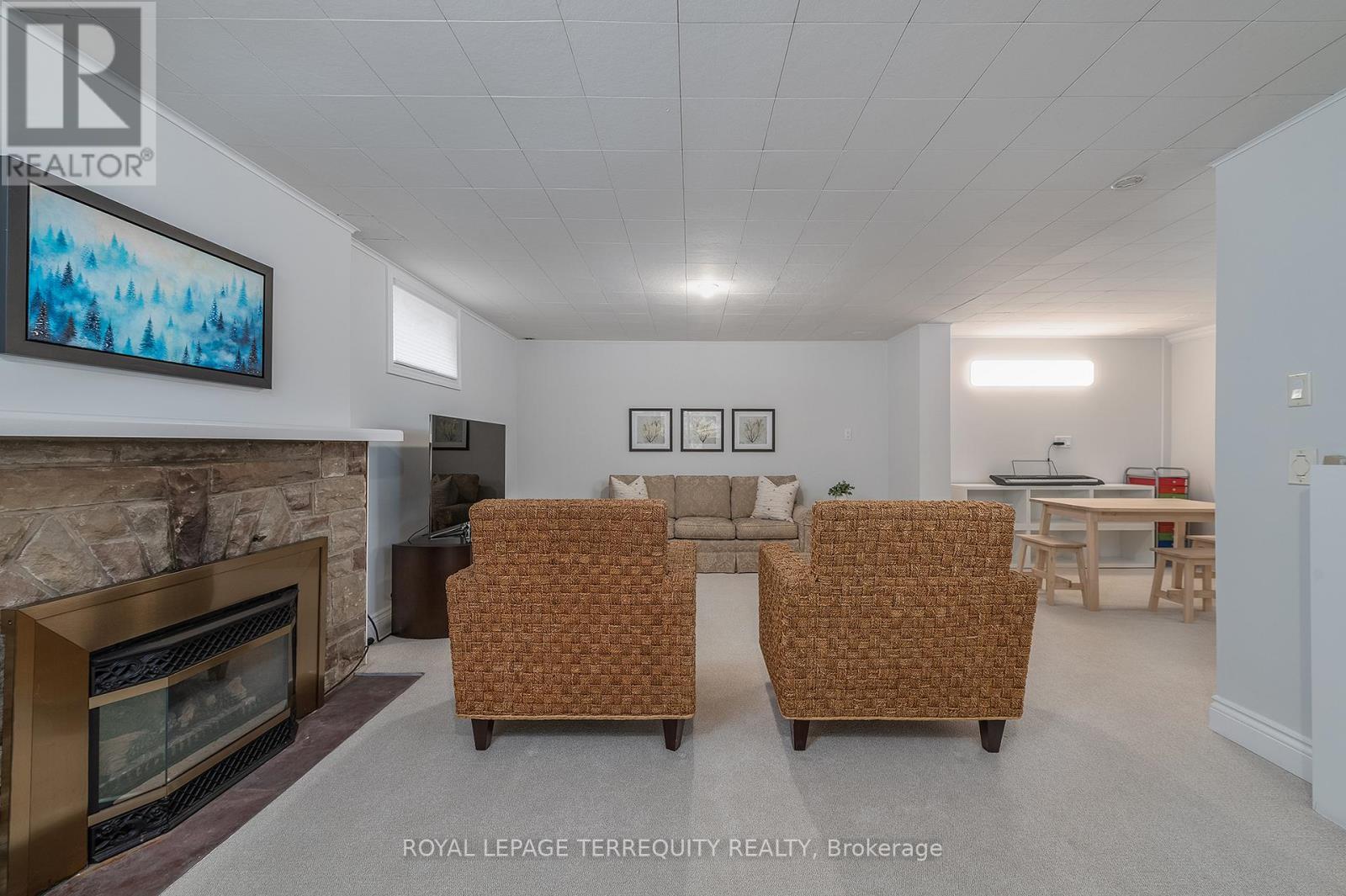 223 Riverside Drive, Toronto, Ontario  M6S 4A8 - Photo 35 - W12746380