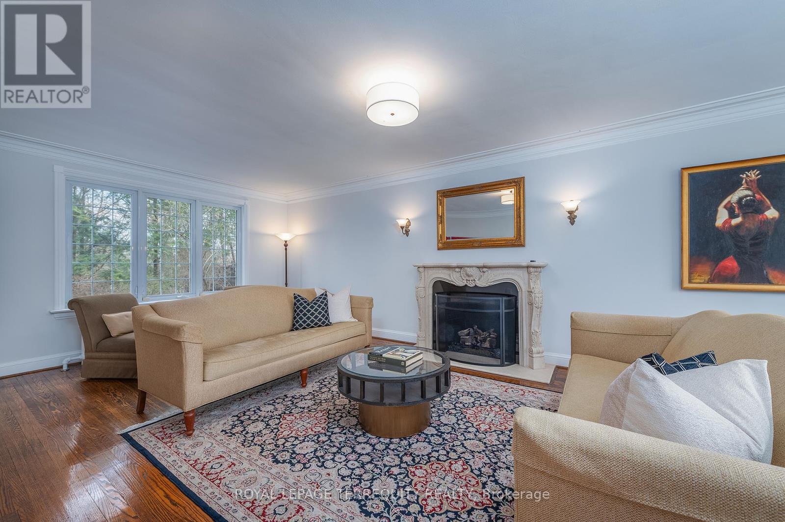 223 Riverside Drive, Toronto, Ontario  M6S 4A8 - Photo 8 - W12746380