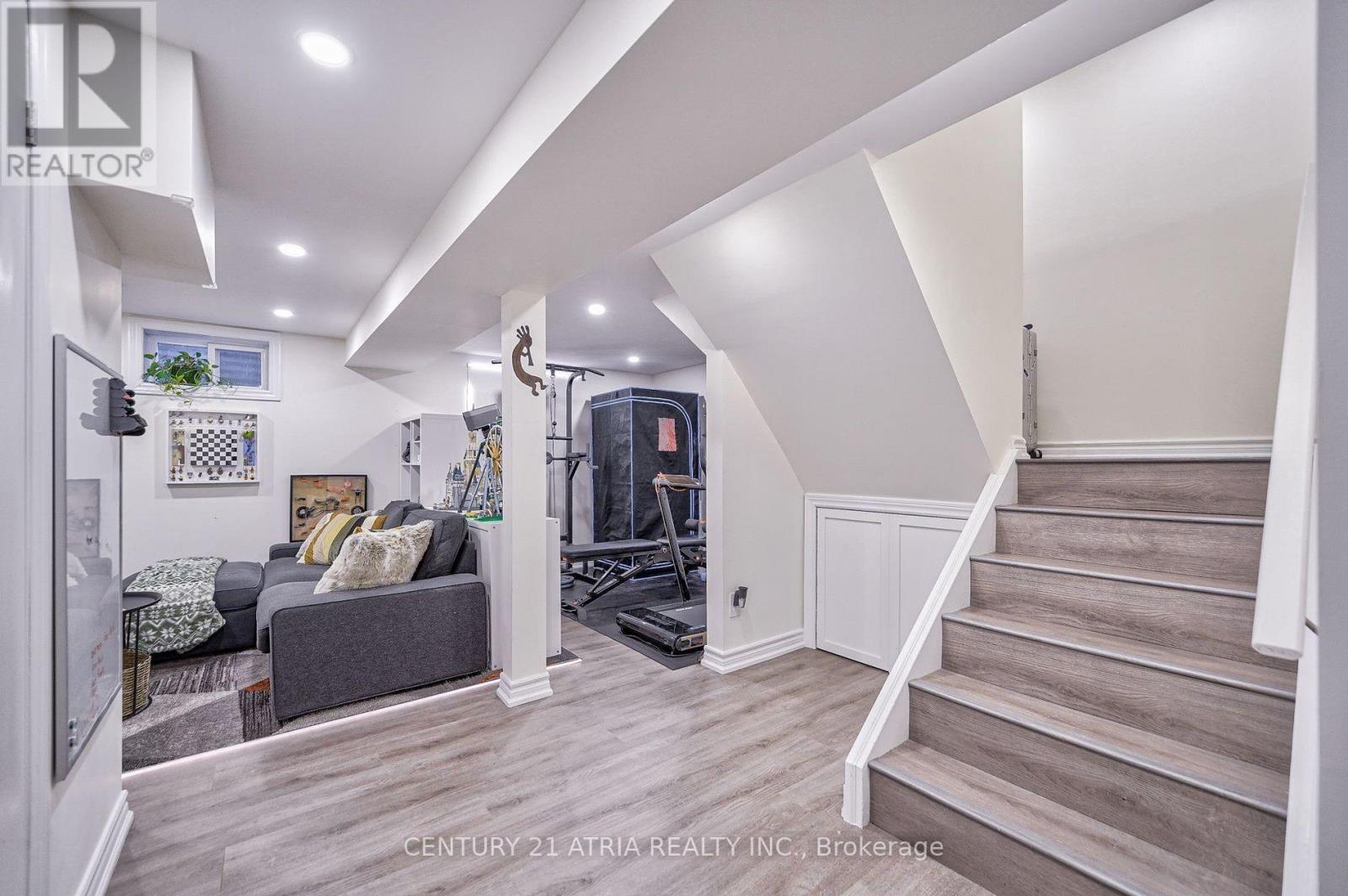 345 Hollyberry Trail, Toronto (Hillcrest Village), Ontario  M2H 2P5 - Photo 10 - C13017210