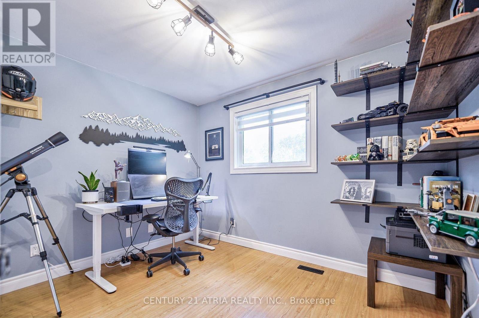 345 Hollyberry Trail, Toronto (Hillcrest Village), Ontario  M2H 2P5 - Photo 9 - C13017210