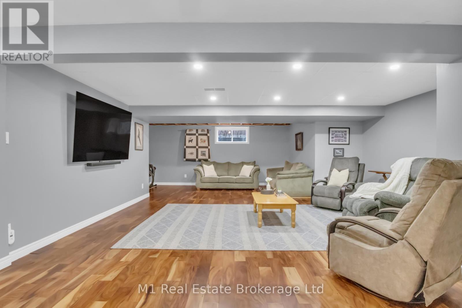 79 Spencer Drive, Centre Wellington, Ontario  N0B 1S0 - Photo 33 - X12997476