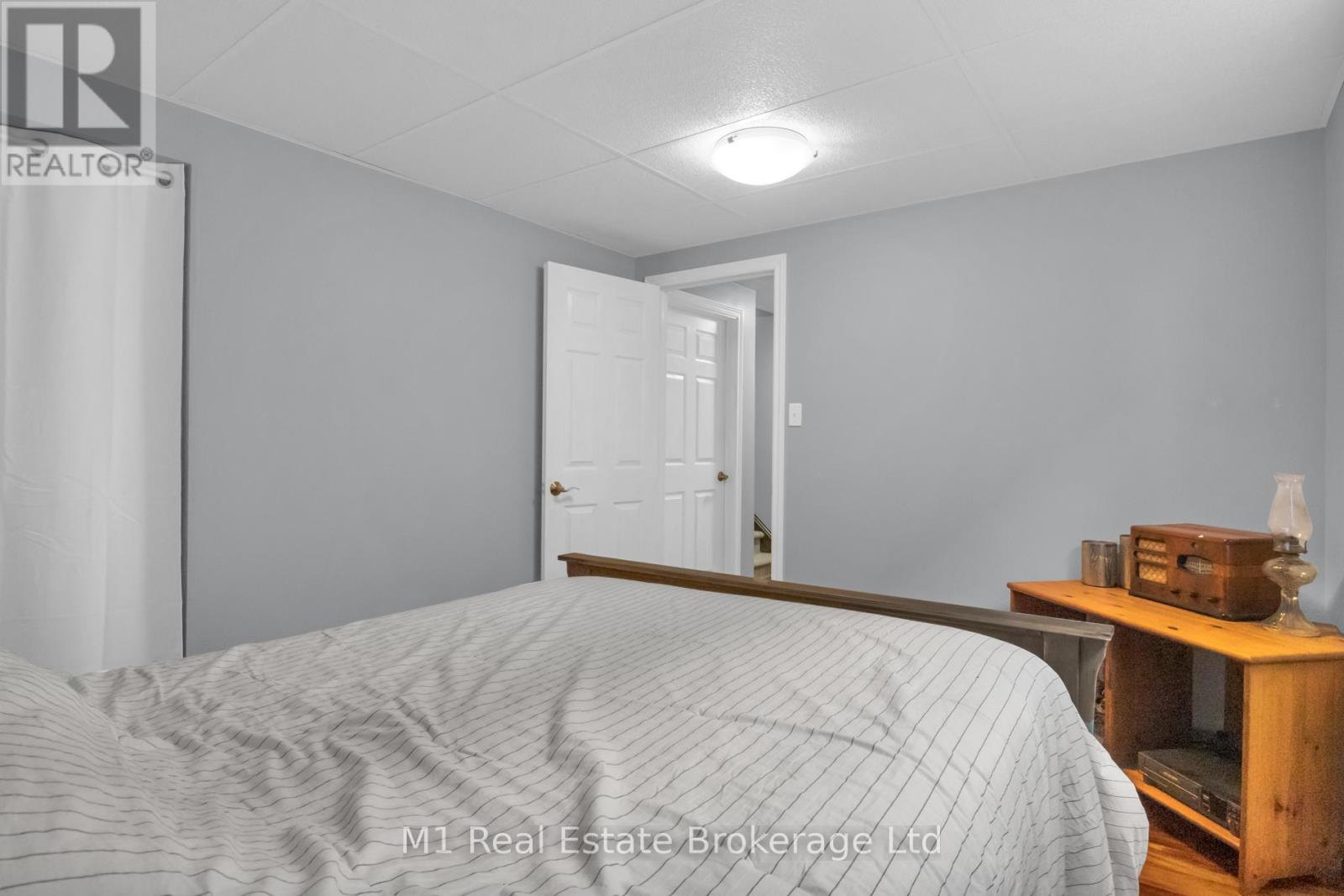 79 Spencer Drive, Centre Wellington, Ontario  N0B 1S0 - Photo 31 - X12997476