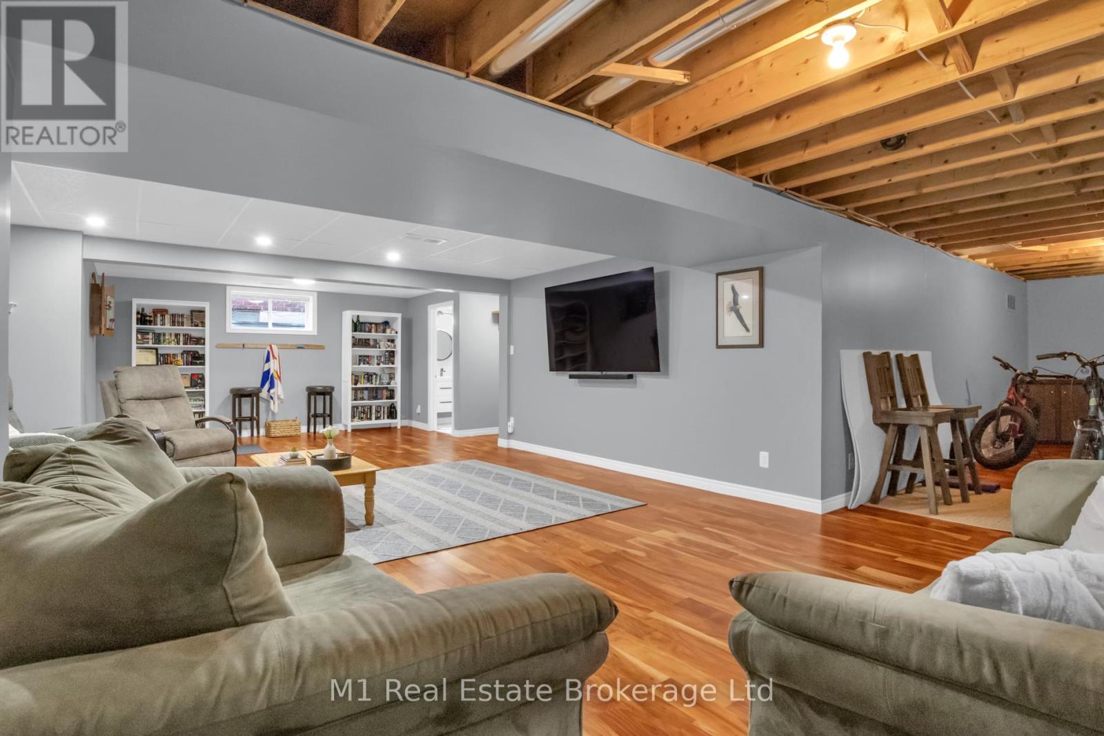 79 Spencer Drive, Centre Wellington, Ontario  N0B 1S0 - Photo 34 - X12997476