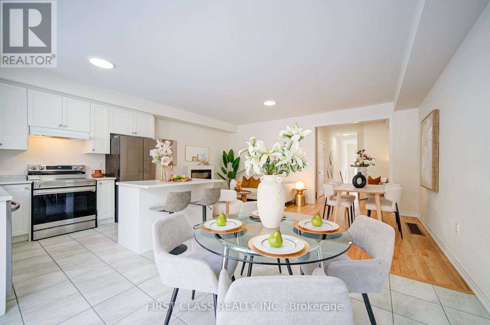 968 Cormorant Path N, Pickering, Ontario  L1X 0P5 - Photo 6 - E13017208