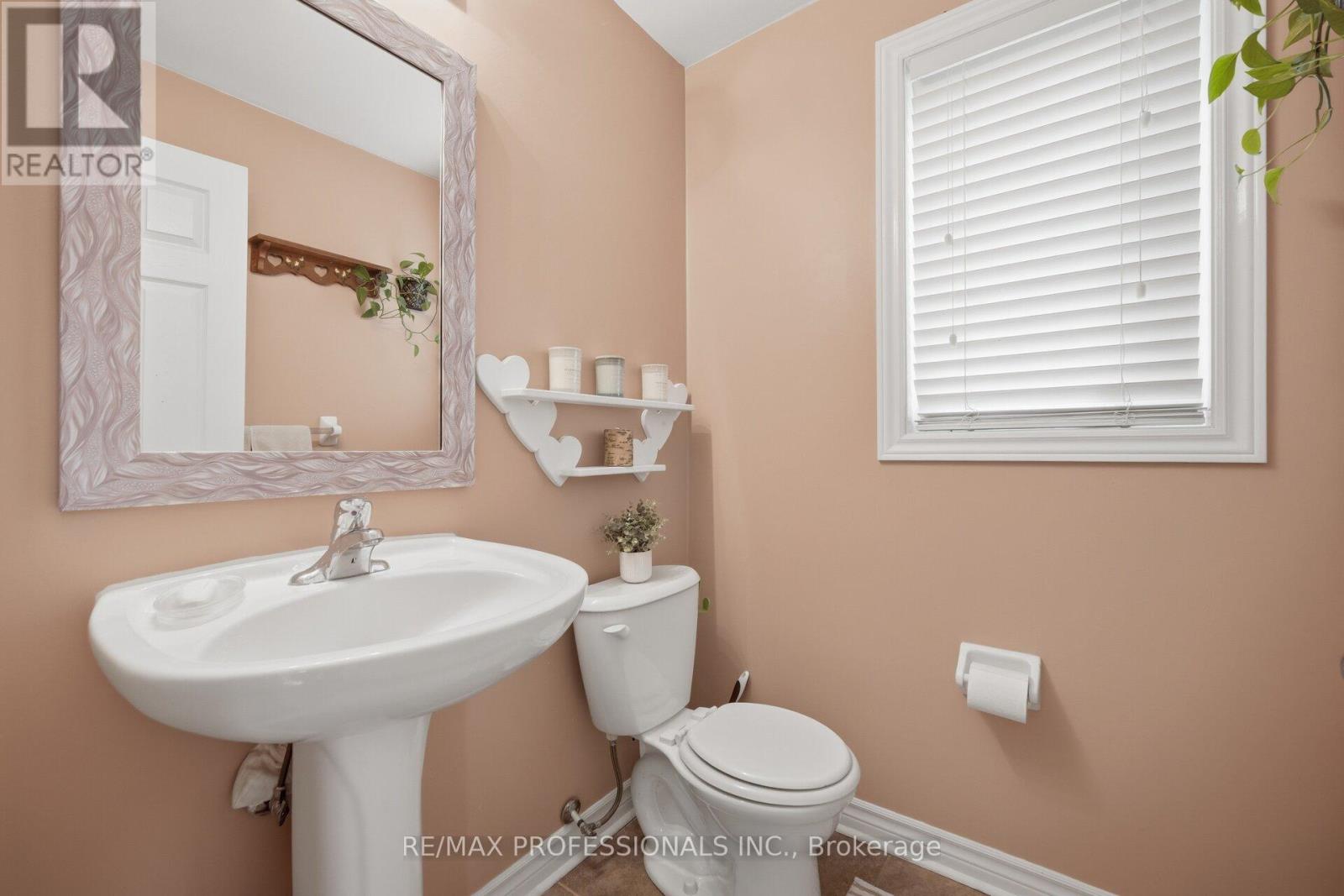 45 Horton Street, Ajax, Ontario  L1Z 1E3 - Photo 21 - E13009530