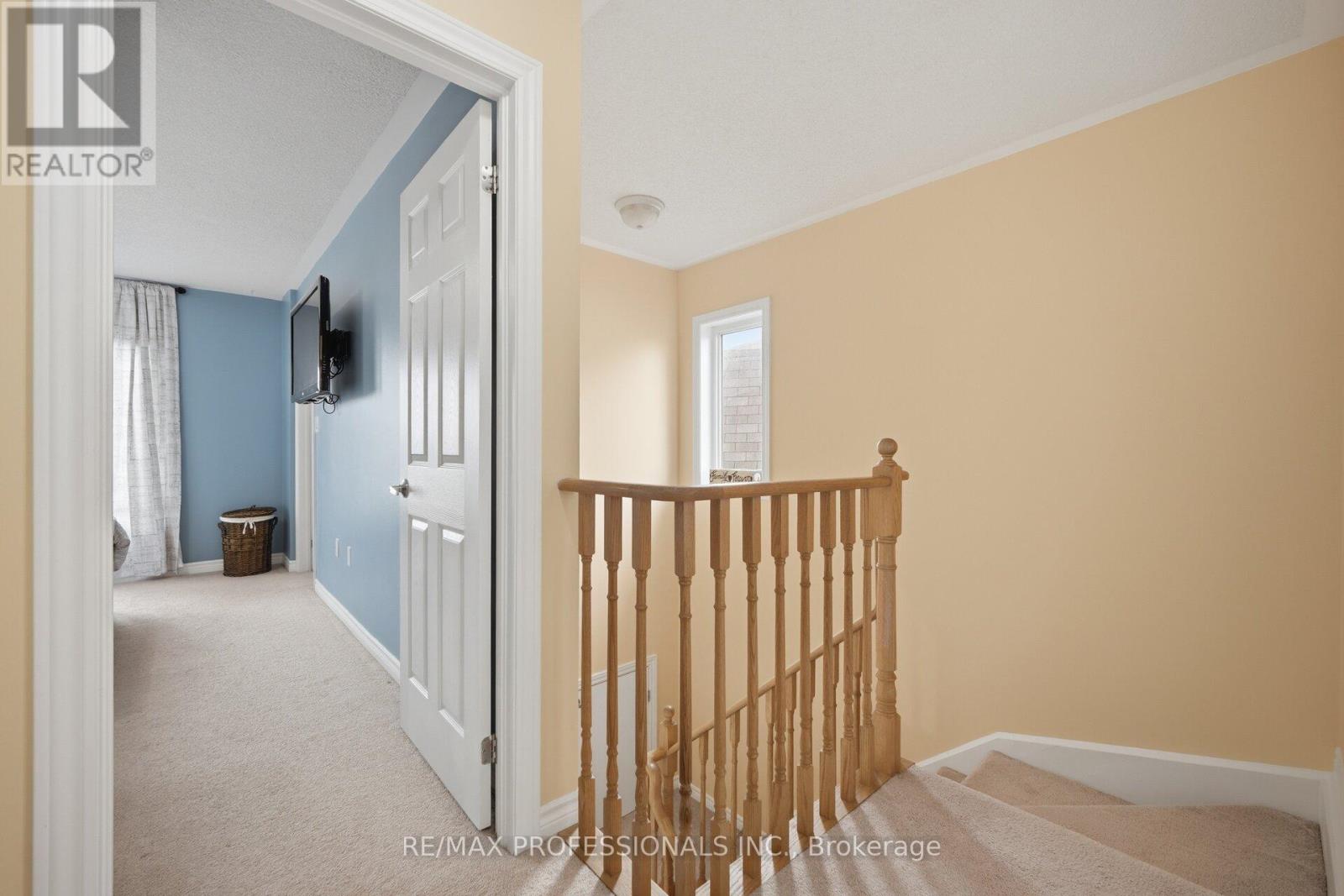 45 Horton Street, Ajax, Ontario  L1Z 1E3 - Photo 23 - E13009530