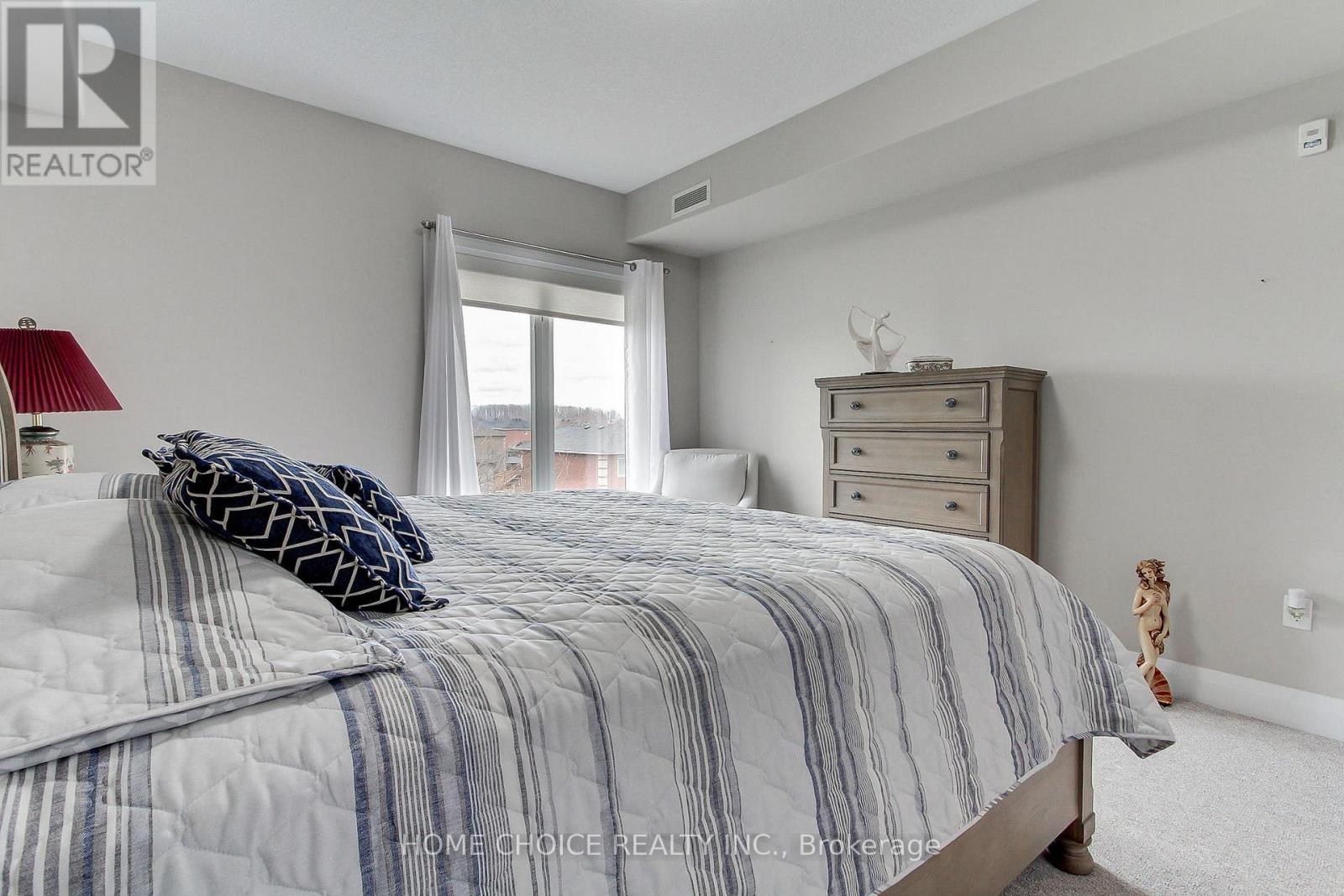 301 - 720 Yonge Street E, Barrie (Painswick South), Ontario  L9J 0G9 - Photo 28 - S13017196